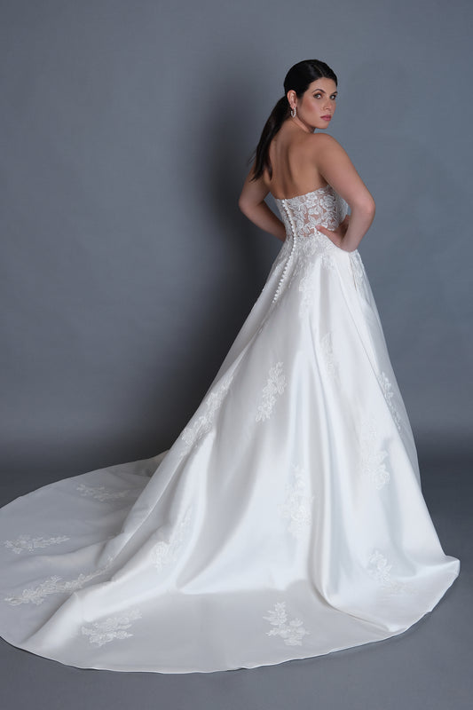 44386 SINCERITY BRIDAL