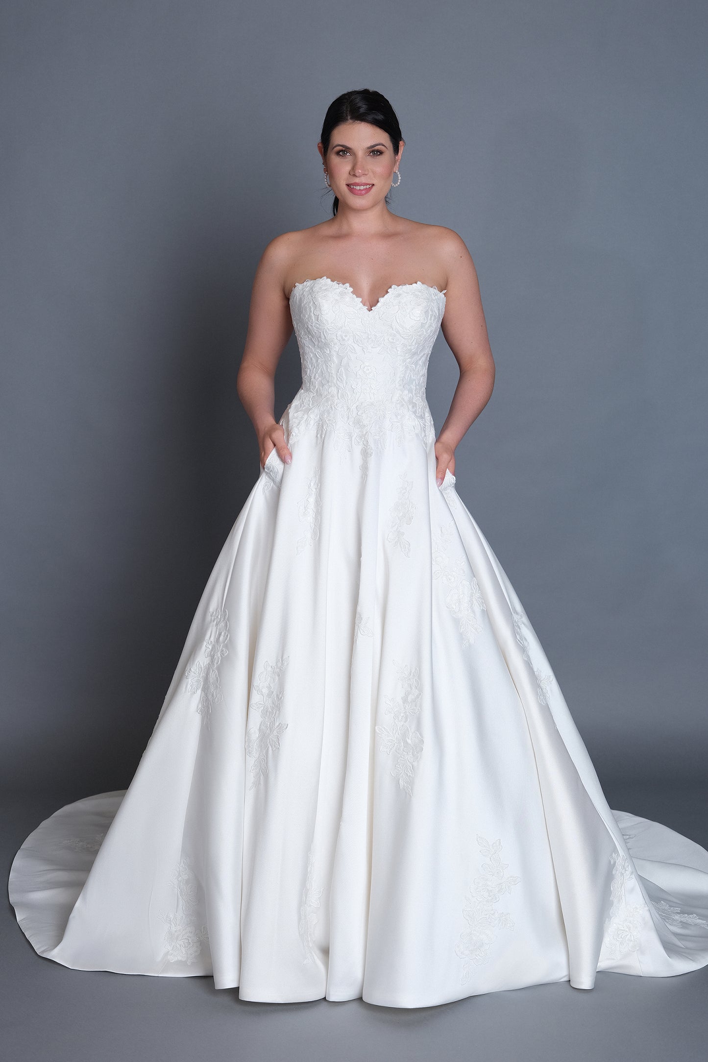 44386 SINCERITY BRIDAL