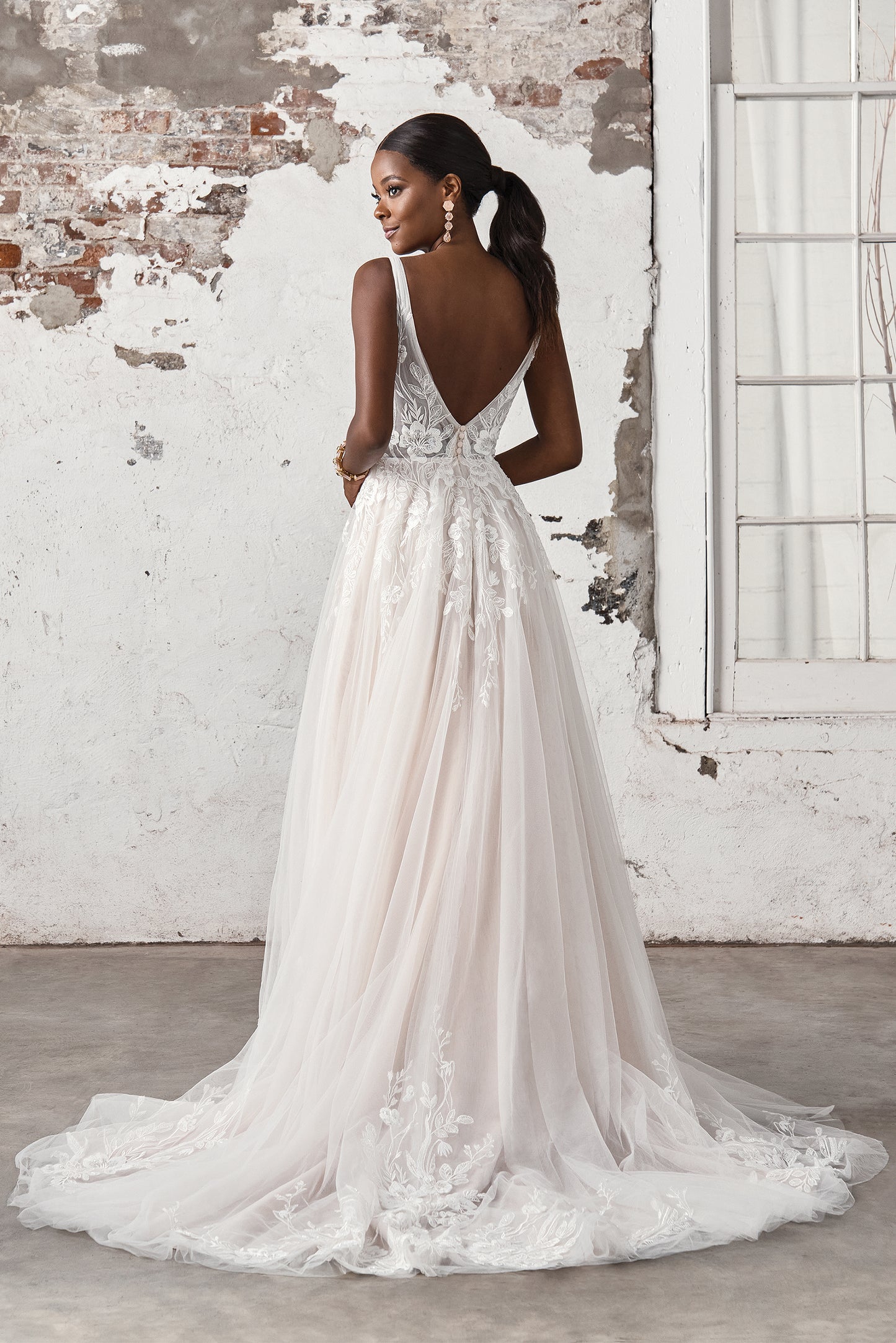 44406N SINCERITY BRIDAL